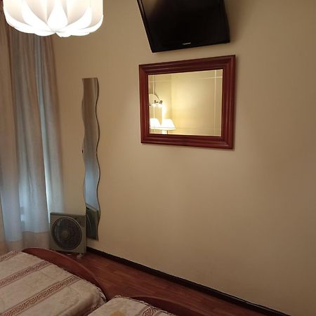 Habitacion Matrimonial Centro Ciudad Oviedo Exteriér fotografie